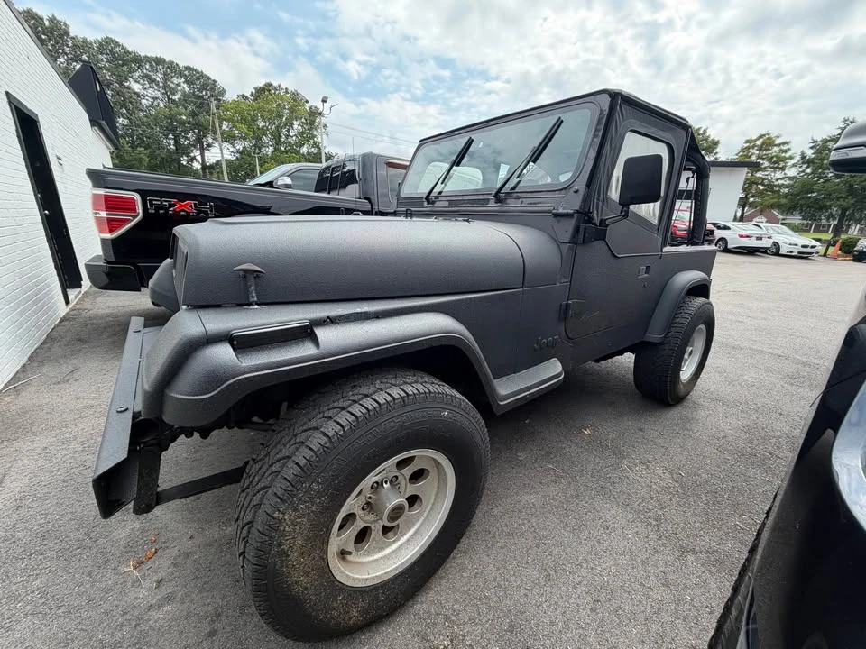 1993 Jeep YJ Wrangler - Image 3 of 10