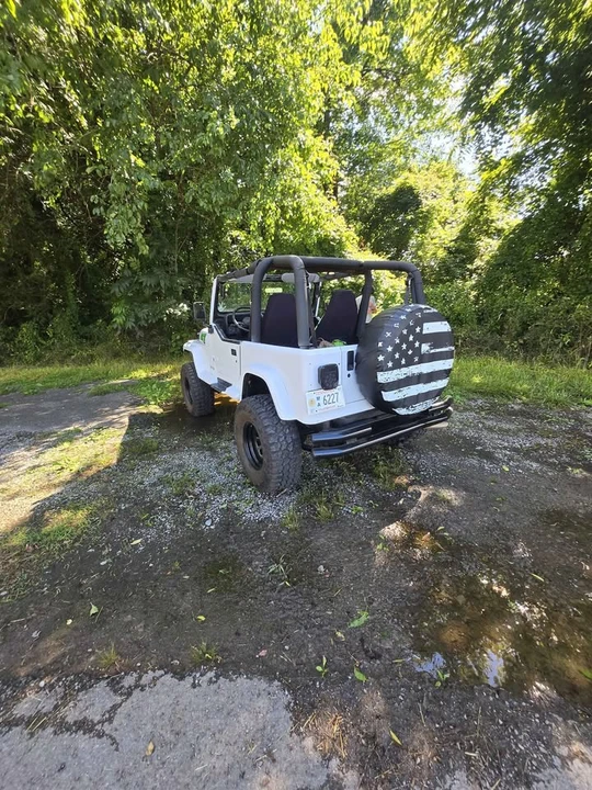 1993 Jeep YJ Wrangler - Image 2 of 5
