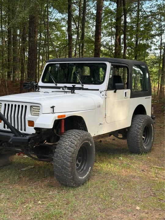 1993 Jeep YJ Wrangler - Image 3 of 12