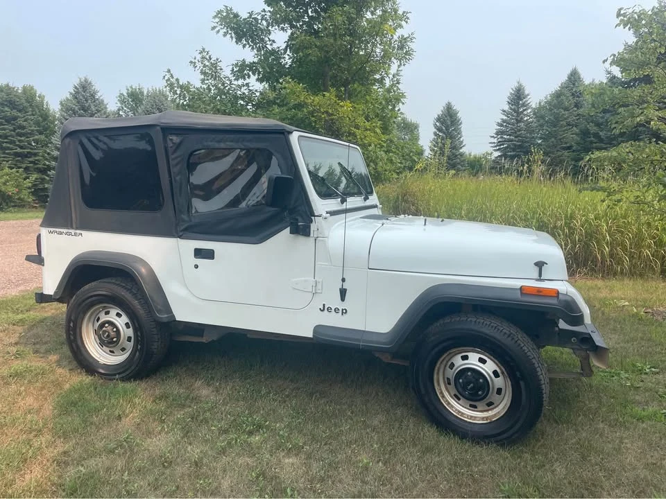 1993 Jeep YJ Wrangler - Image 8 of 8