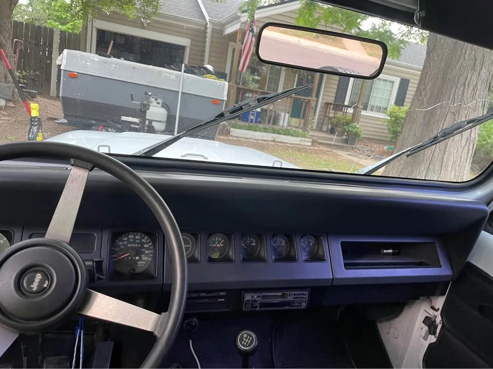 1993 Jeep YJ Wrangler - Image 8 of 10