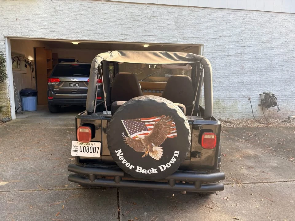 1993 Jeep YJ Wrangler - Image 10 of 12