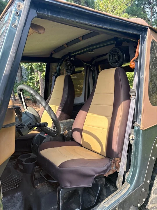 1993 Jeep YJ Wrangler - Image 17 of 20