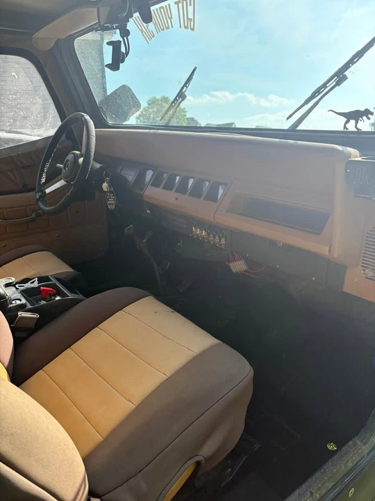 1993 Jeep YJ Wrangler - Image 16 of 20