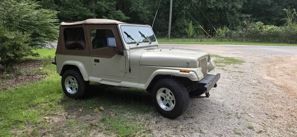 1993 Jeep YJ Wrangler - Image 2 of 9