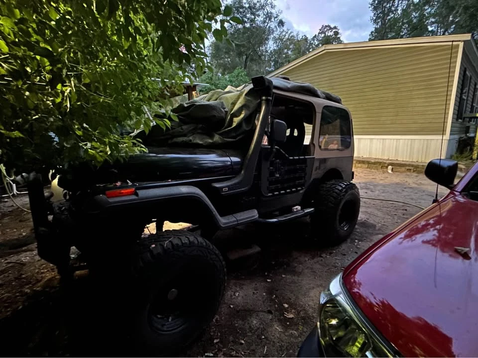 1993 Jeep YJ Wrangler - Image 6 of 10