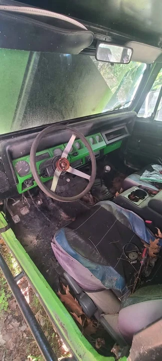 1993 Jeep YJ Wrangler - Image 6 of 6