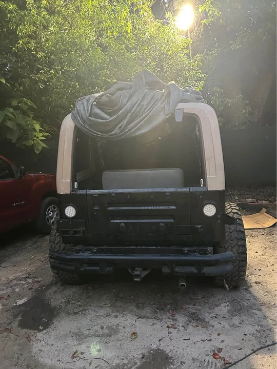 1993 Jeep YJ Wrangler - Image 4 of 10