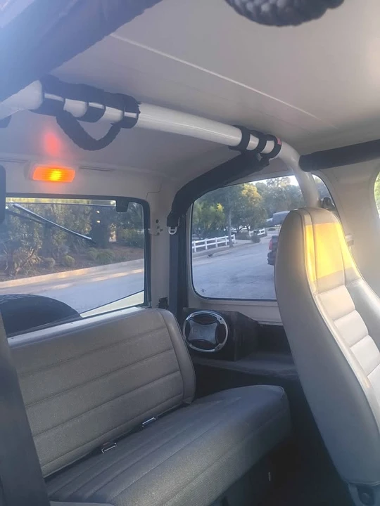 1993 Jeep YJ Wrangler - Image 12 of 13