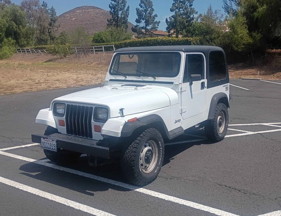 1993 Jeep YJ Wrangler - Image 2 of 13