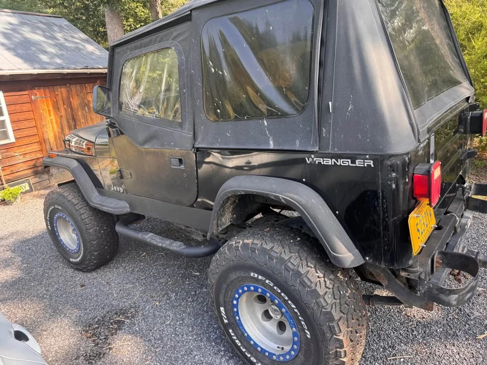 1993 Jeep YJ Wrangler - Image 3 of 11