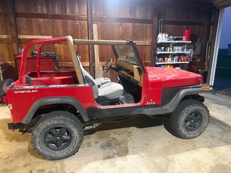 1993 Jeep YJ Wrangler - Image 7 of 10