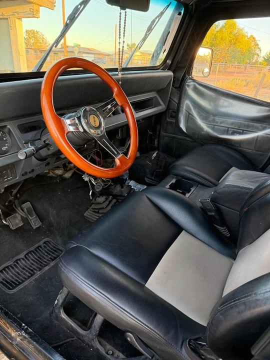 1993 Jeep YJ Wrangler - Image 11 of 11