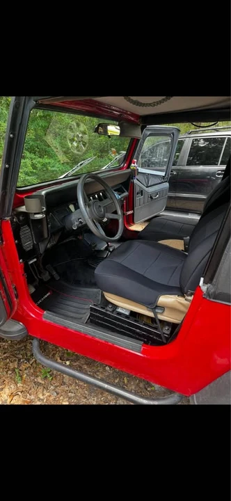 1993 Jeep YJ Wrangler - Image 7 of 10