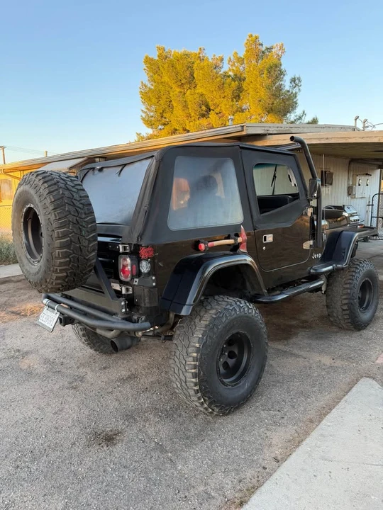 1993 Jeep YJ Wrangler - Image 5 of 11