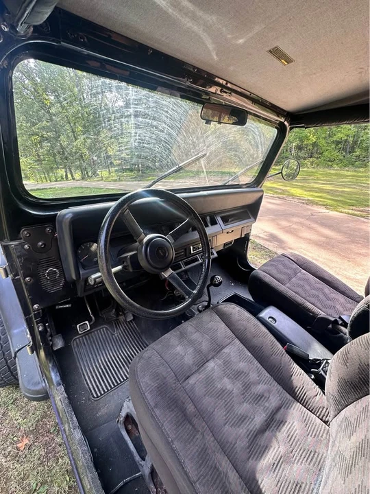 1993 Jeep YJ Wrangler - Image 8 of 16