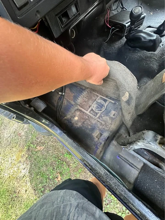 1993 Jeep YJ Wrangler - Image 9 of 16