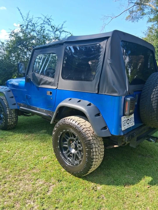 1993 Jeep YJ Wrangler - Image 5 of 6