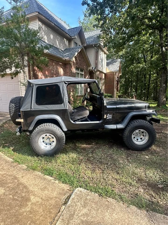1993 Jeep YJ Wrangler - Image 5 of 16