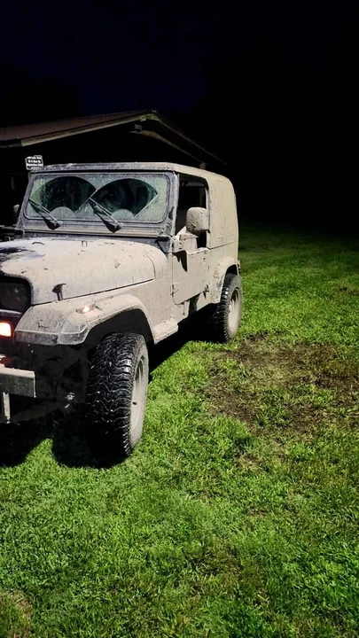 1993 Jeep YJ Wrangler - Image 5 of 8