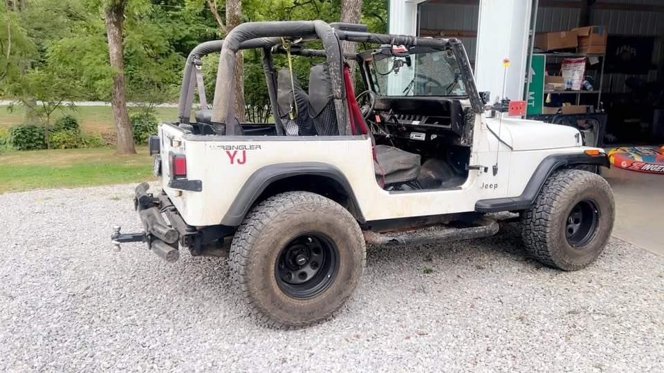 1993 Jeep YJ Wrangler - Image 11 of 19
