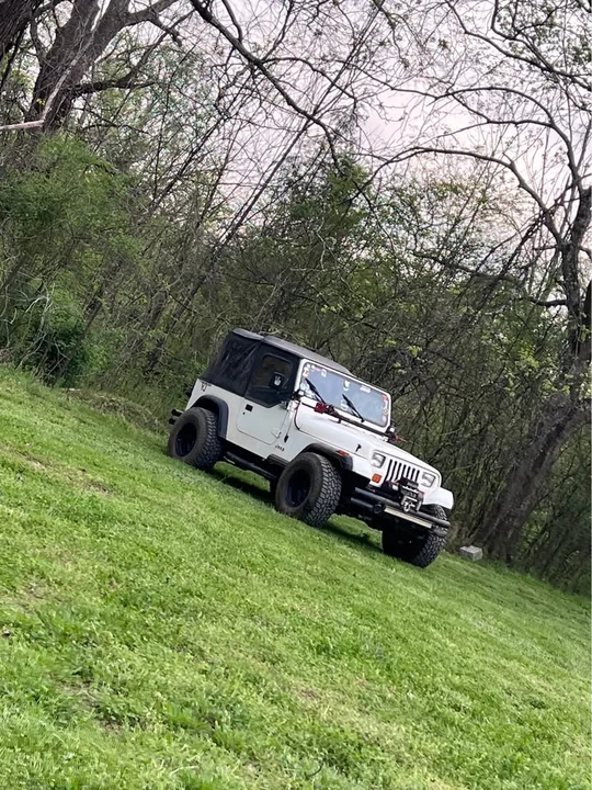 1993 Jeep YJ Wrangler - Image 7 of 19