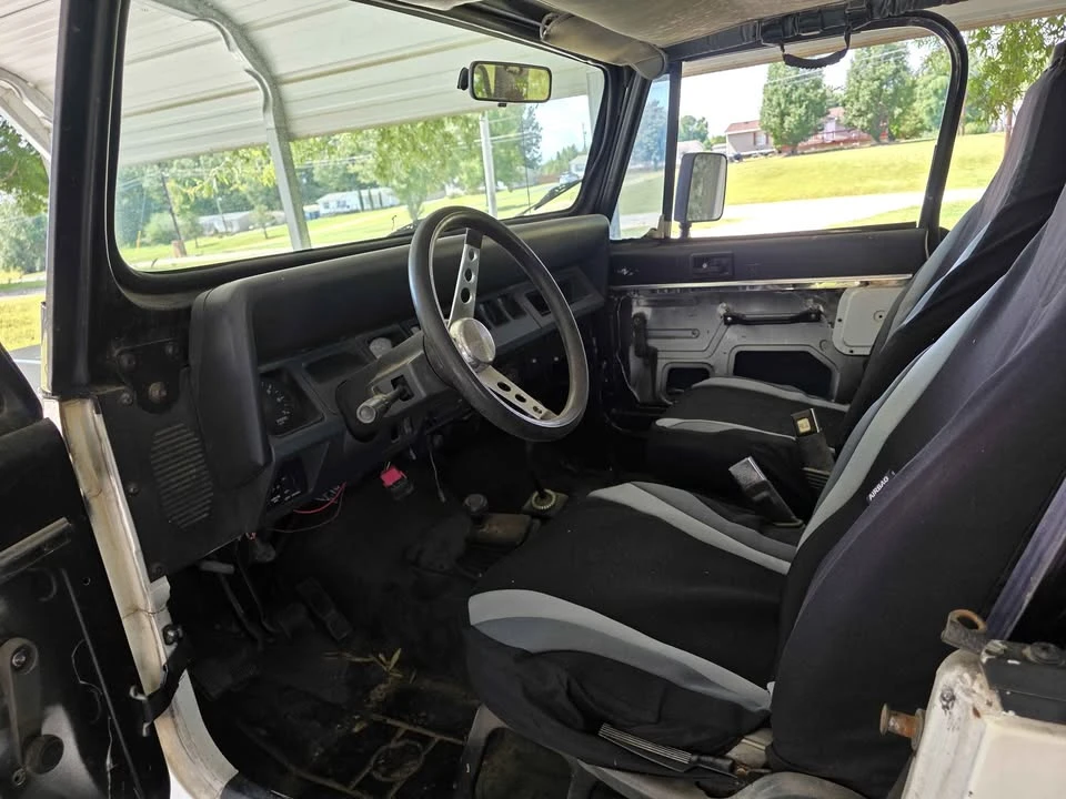 1993 Jeep YJ Wrangler - Image 3 of 7