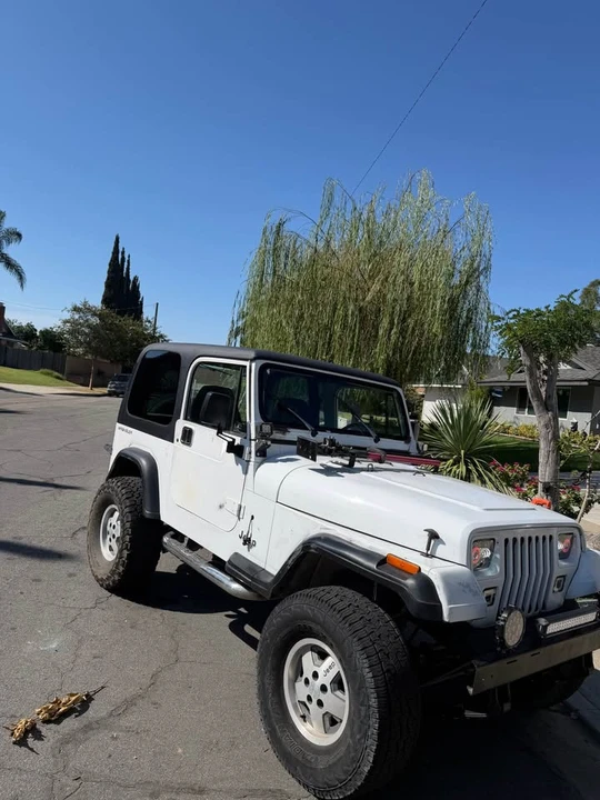1993 Jeep YJ Wrangler - Image 6 of 8