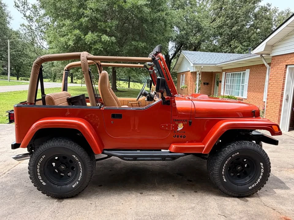 1993 Jeep YJ Wrangler - Image 3 of 12
