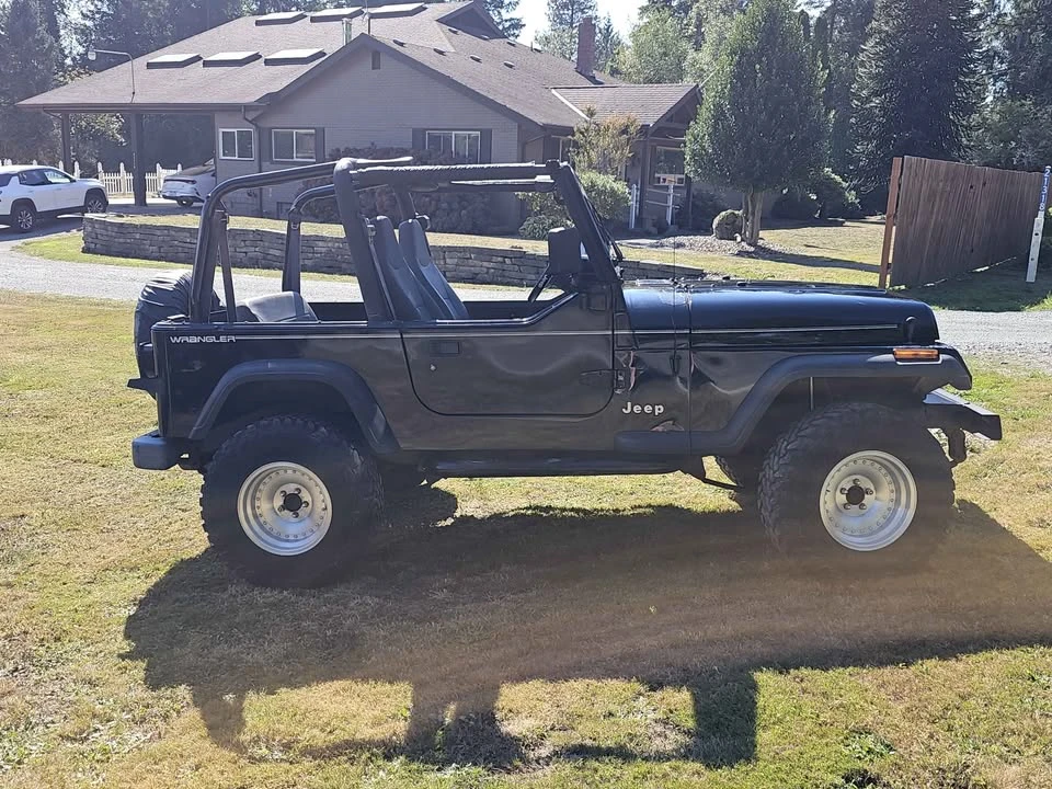 1993 Jeep YJ Wrangler - Image 5 of 13