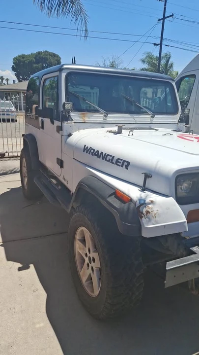 1993 Jeep YJ Wrangler - Image 7 of 14
