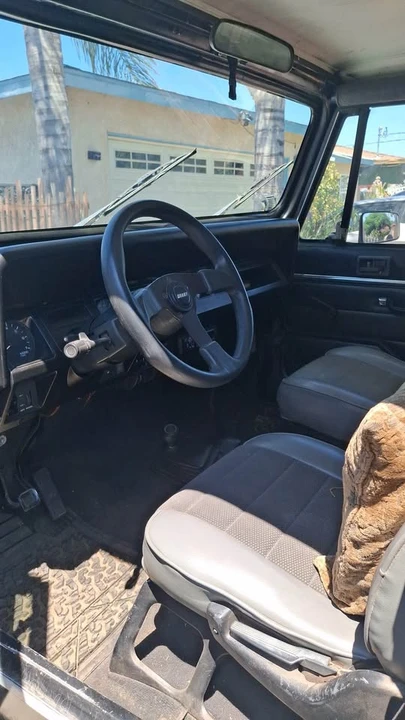 1993 Jeep YJ Wrangler - Image 12 of 14