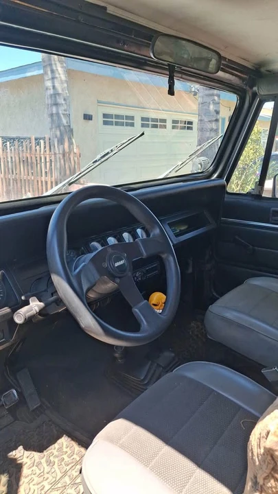 1993 Jeep YJ Wrangler - Image 13 of 14