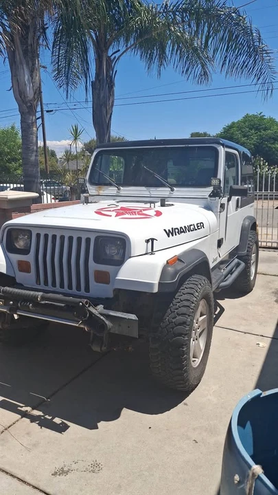 1993 Jeep YJ Wrangler - Image 5 of 14