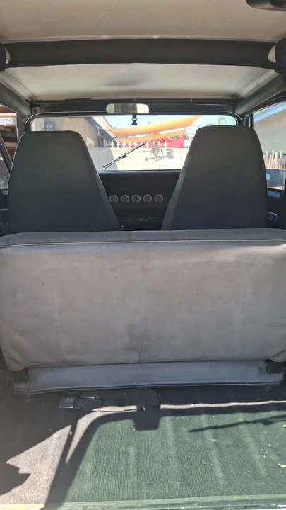 1993 Jeep YJ Wrangler - Image 11 of 14