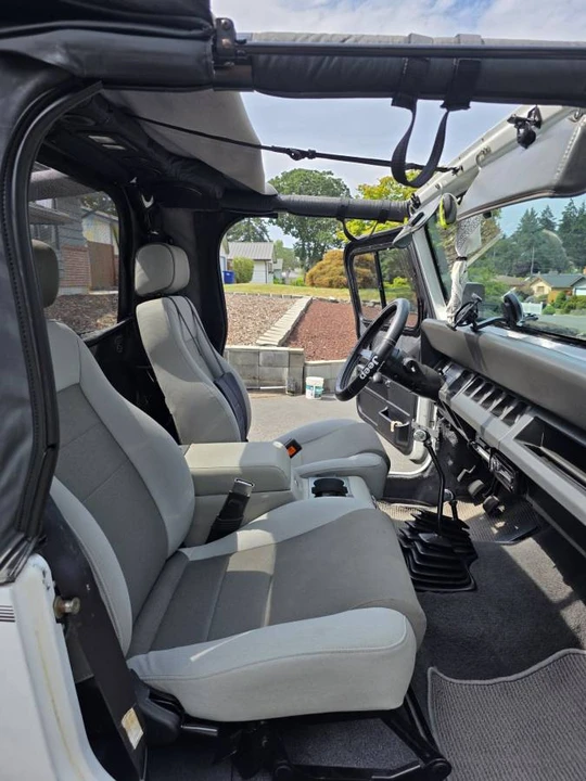 1993 Jeep YJ Wrangler - Image 5 of 16