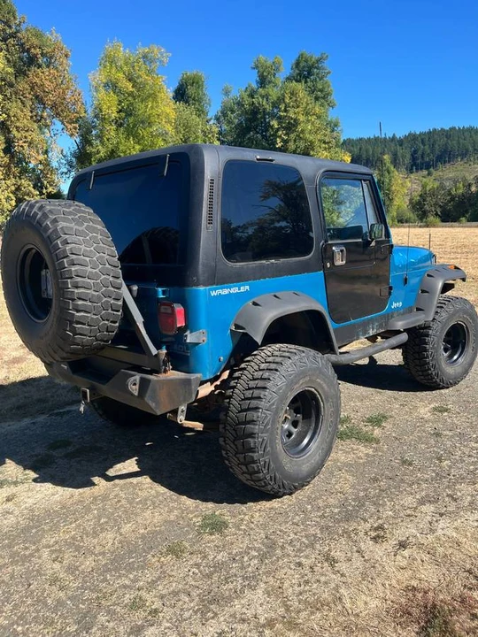 1993 Jeep YJ Wrangler - Image 3 of 10
