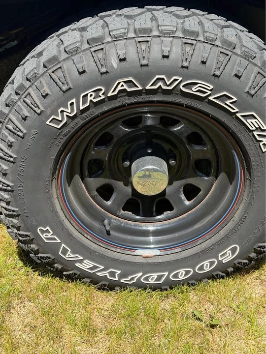 1993 Jeep YJ Wrangler - Image 8 of 10