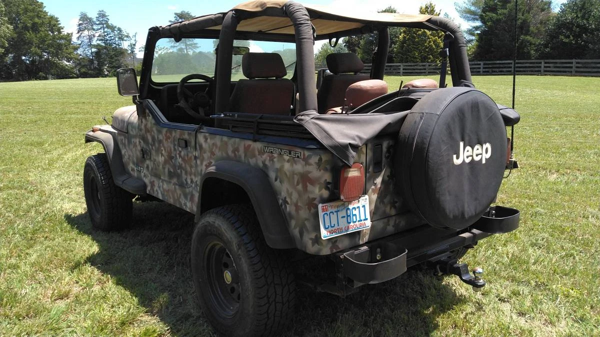 1993 Jeep YJ Wrangler - Image 4 of 18