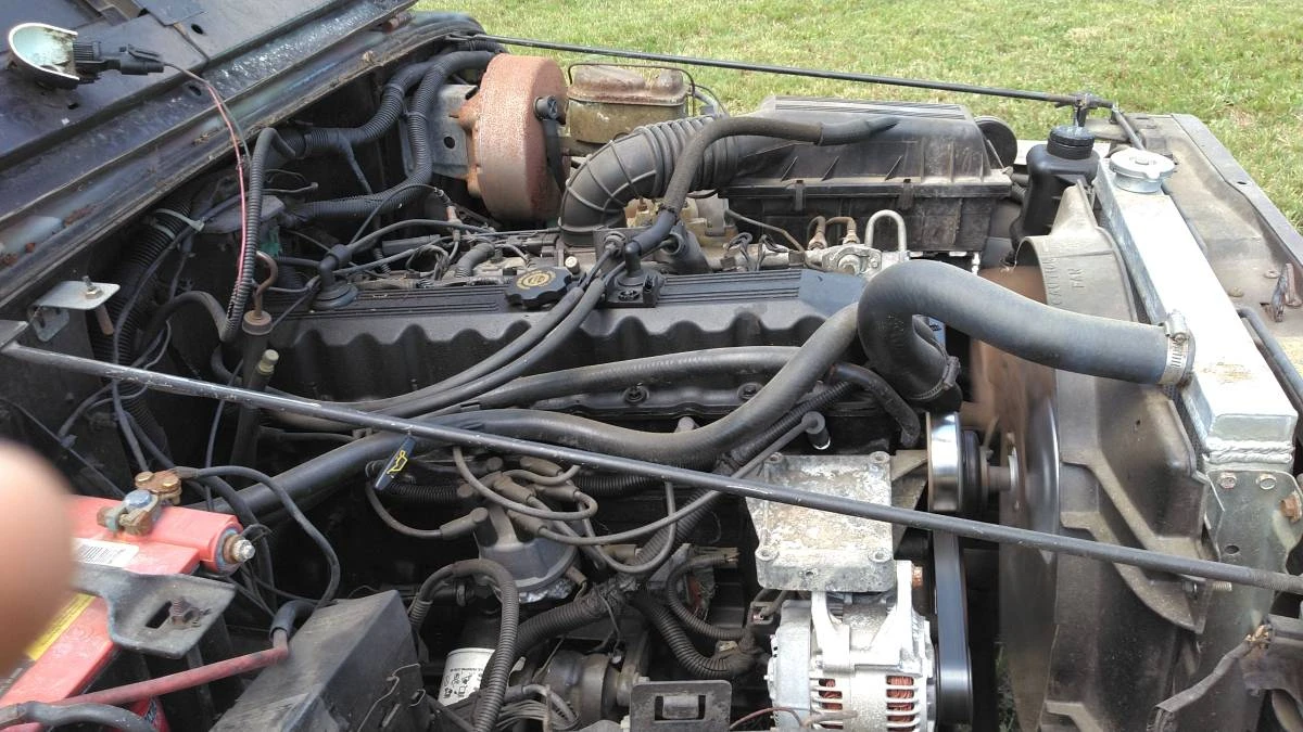 1993 Jeep YJ Wrangler - Image 16 of 18