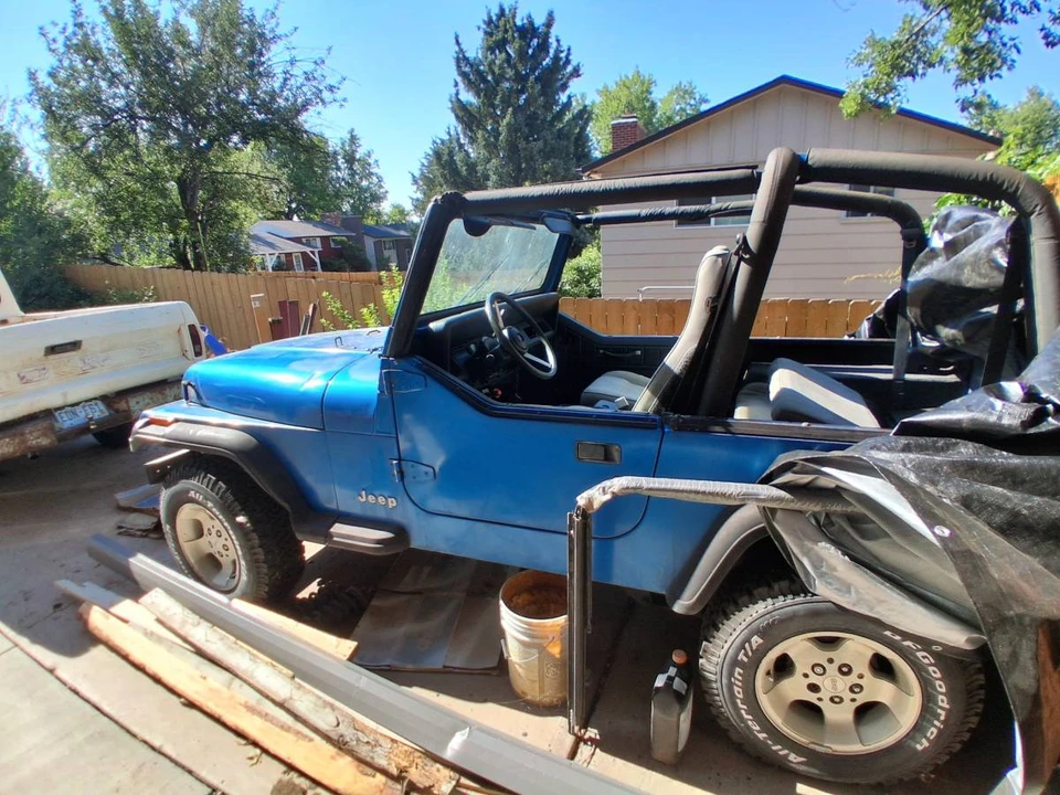 1993 Jeep YJ Wrangler - Image 5 of 6