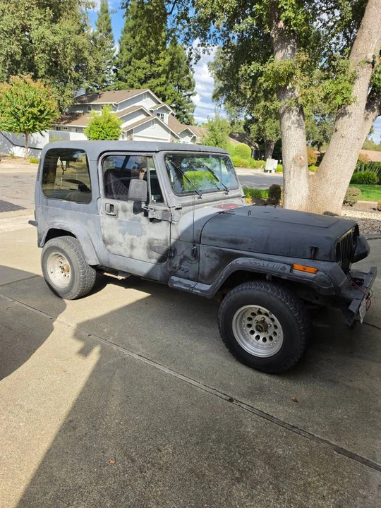 1993 Jeep YJ Wrangler - Image 4 of 12