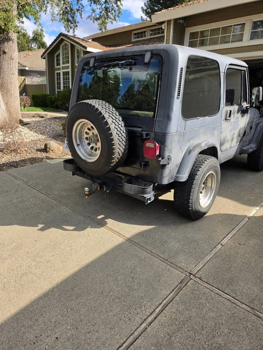 1993 Jeep YJ Wrangler - Image 5 of 12