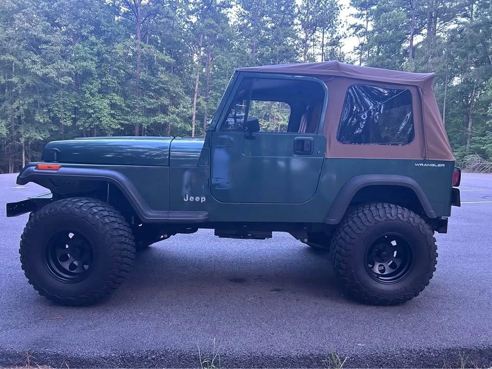 1993 Jeep YJ Wrangler - Image 6 of 10