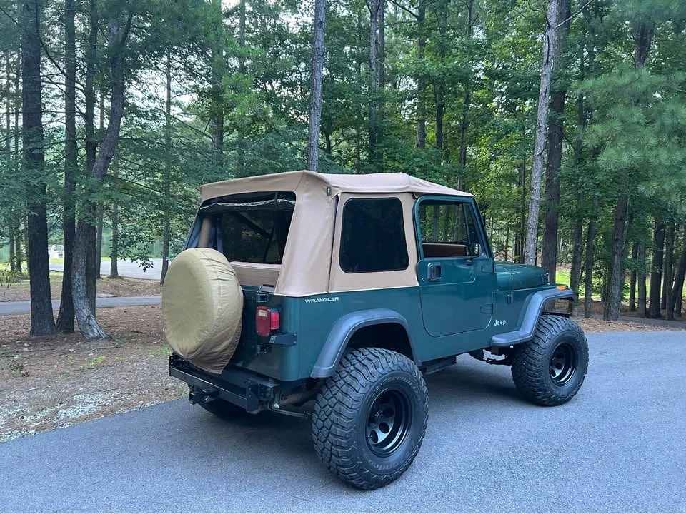 1993 Jeep YJ Wrangler - Image 3 of 10