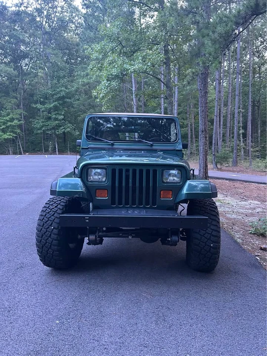 1993 Jeep YJ Wrangler - Image 4 of 10