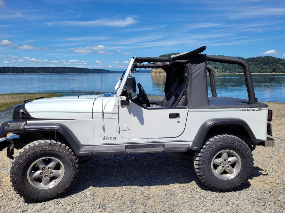 1993 Jeep YJ Wrangler - Image 4 of 16