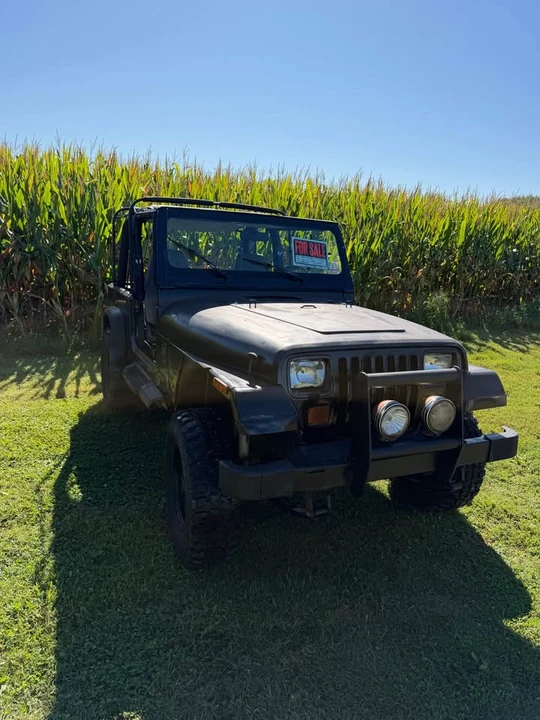 1993 Jeep YJ Wrangler - Image 3 of 7