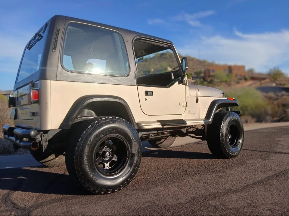 1993 Jeep YJ Wrangler - Image 4 of 20