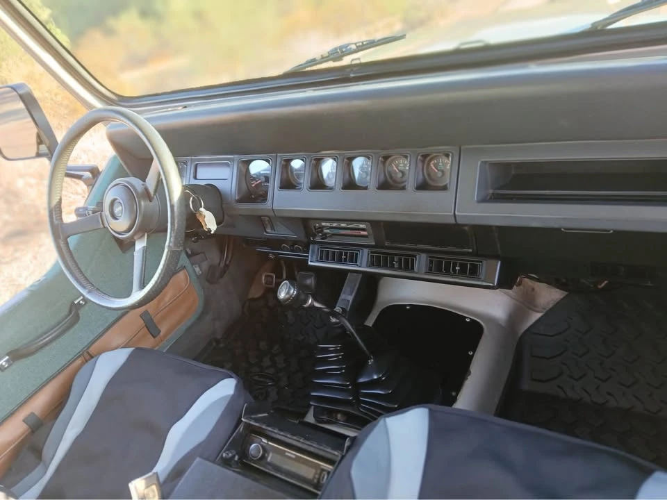 1993 Jeep YJ Wrangler - Image 19 of 20